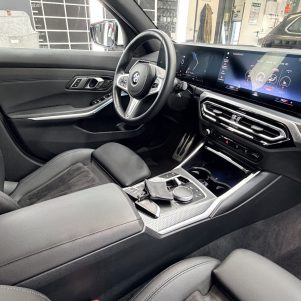 Innenraum Autoaufbereitung Bielefeld professionelle Reinigung von Sitzen und Armaturen bei Glanz Car